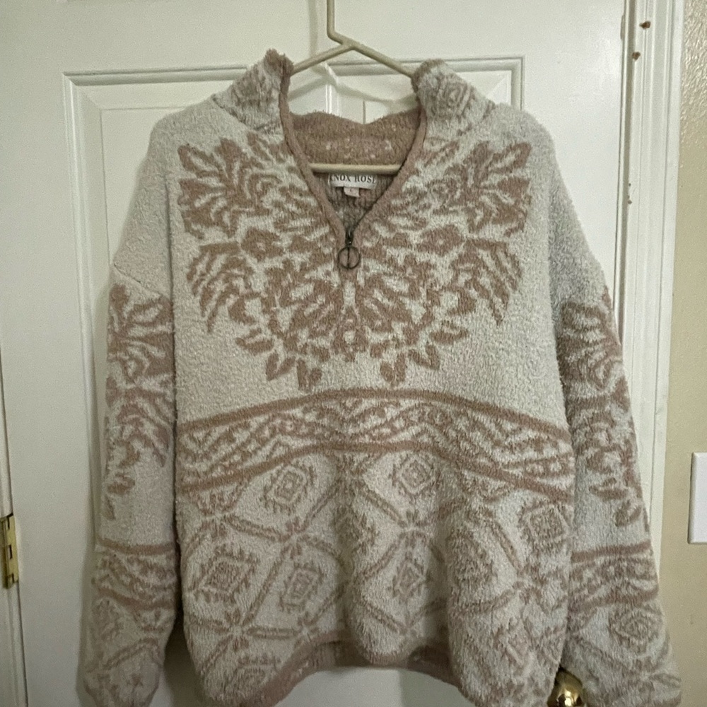 Brand by knox rose size L;)